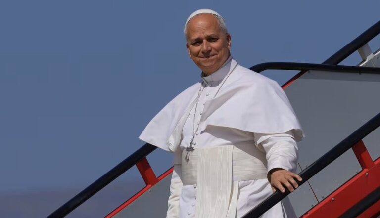 ¿Feriado por la visita del papa León XIV? El pedido de la Iglesia que analiza el Gobierno