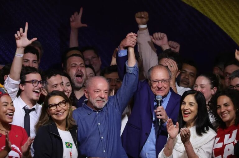 Lula ganó las elecciones en Brasil: el pedido de anulación de Flávio Bolsonaro y el silencio de Milei